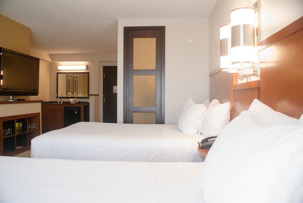 Hyatt Place Orlando Airport Esterno foto
